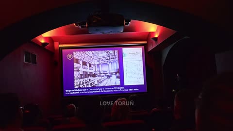 Historia Dworu Artusa w Toruniu