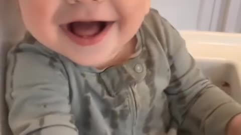 Unstoppable Cuteness: Adorable Baby Moments That Melt Every Heart!