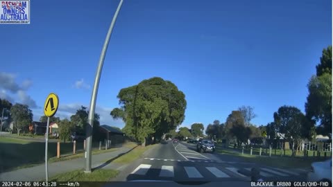 Intense dash cam footage you cannot imagine what happens - dash cam videos - DAILY UPLOADS