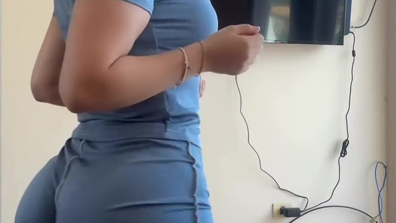 🍑 Baddie In Blue 💙