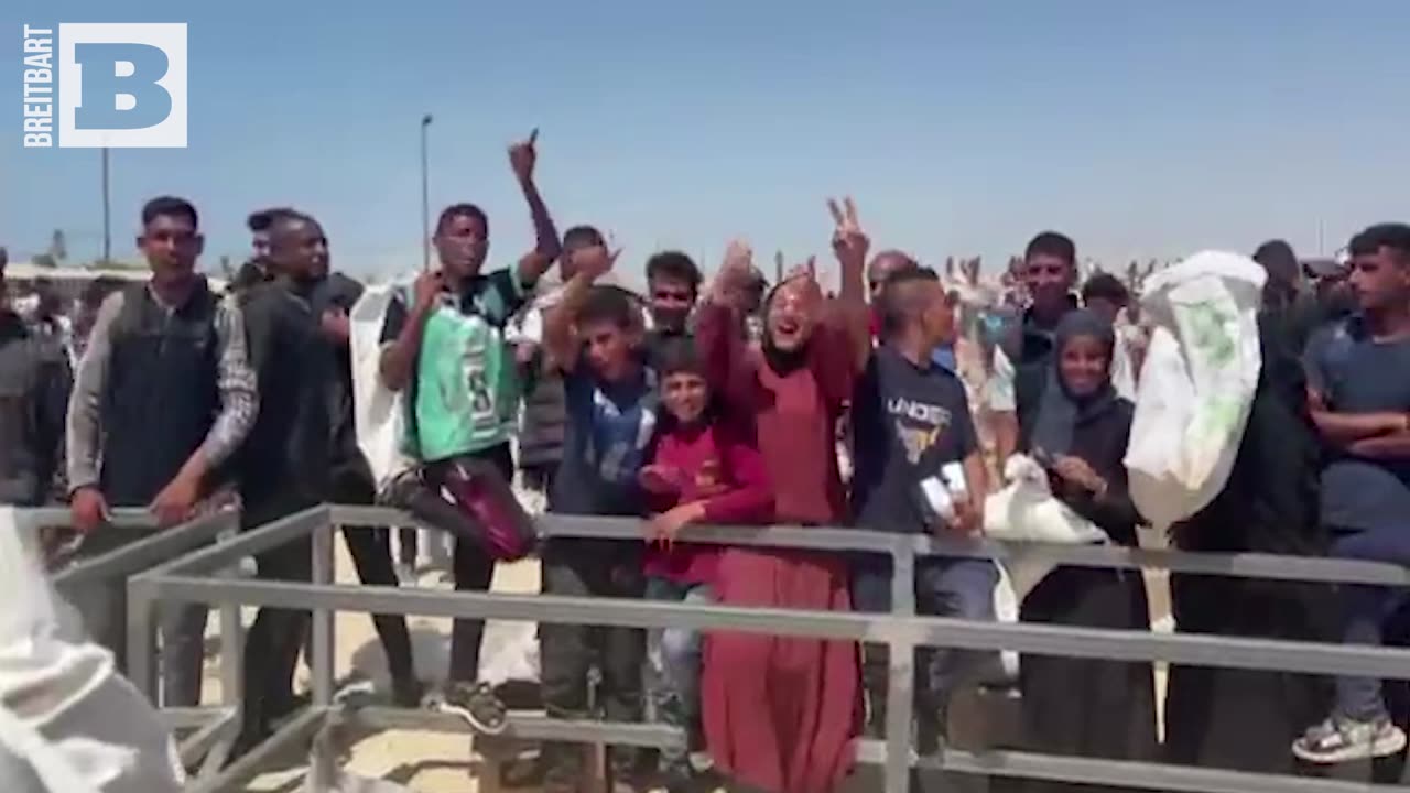 Palestinians in Gaza Cheer for America, Trump as They Receive Aid