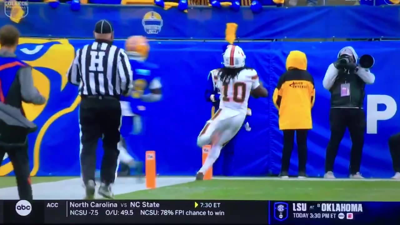 MIAMI WR #10 Malachi Toney TD 🏈22yds.