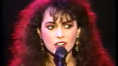 Bangles - Let It Go = Arsenio Hall 1989