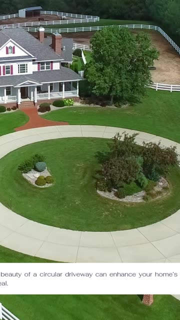 Is a Circular Driveway the Best Choice for Your Custom Home?... LarryBroker.com