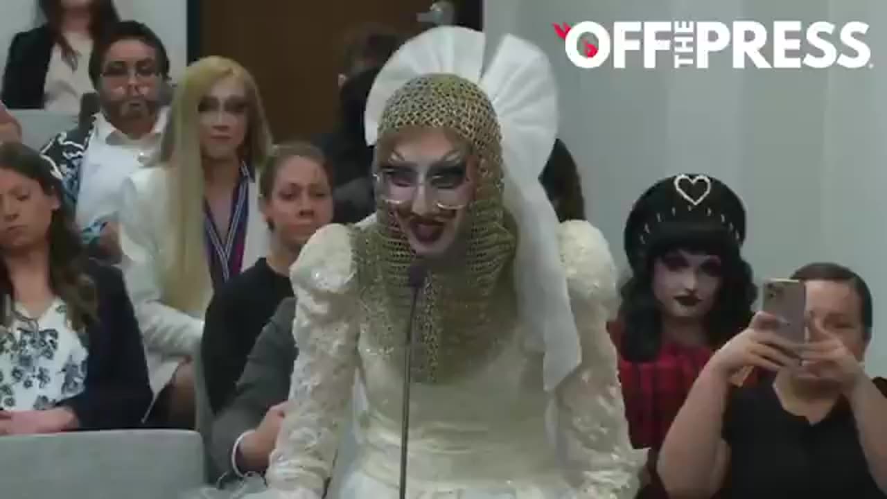 Arizona Drag Queens urge lawmakers not to stop their access to children