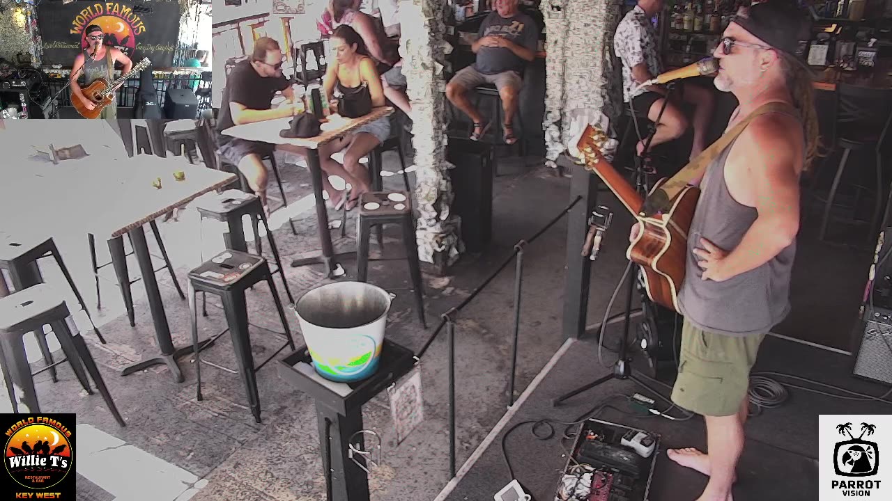 LIVE Music Everyday!