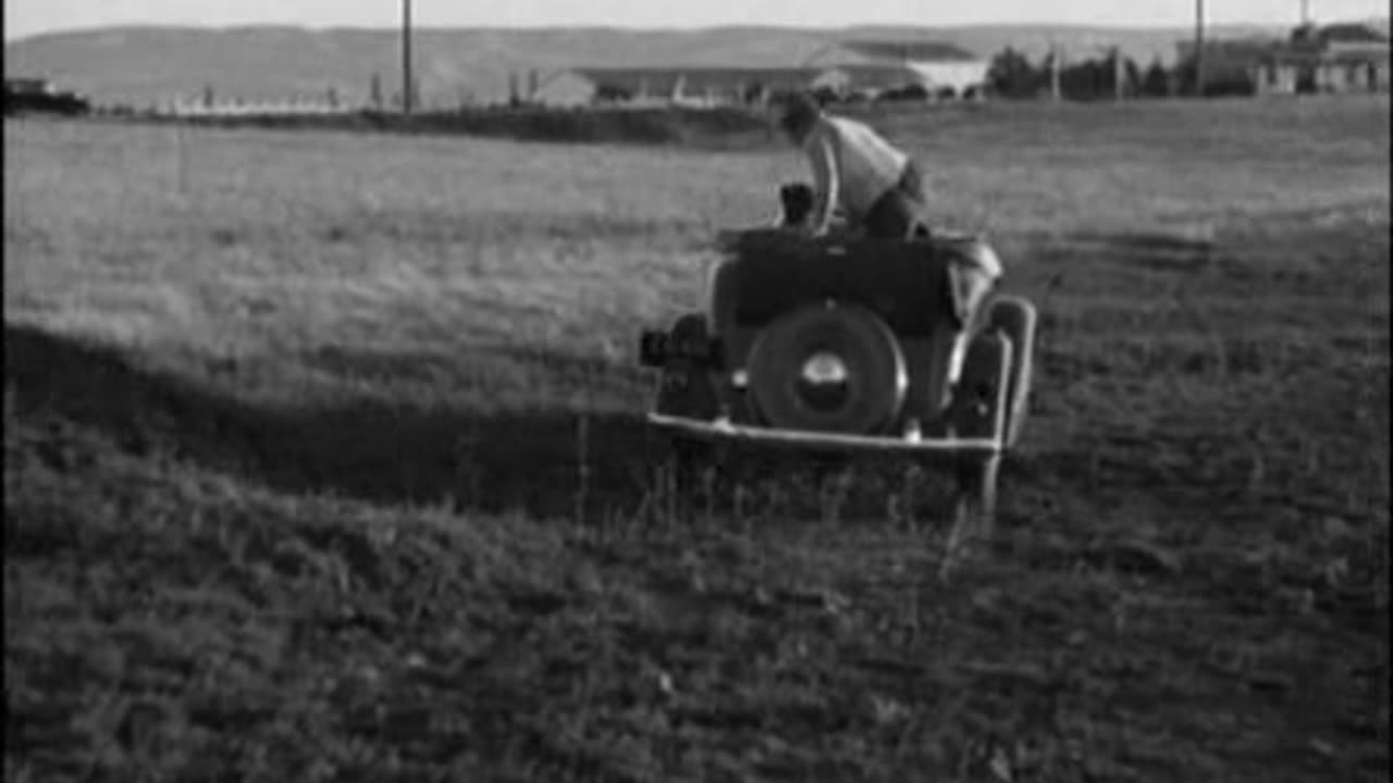 E2. Punch Drunks - Curly Howard Era - 1934
