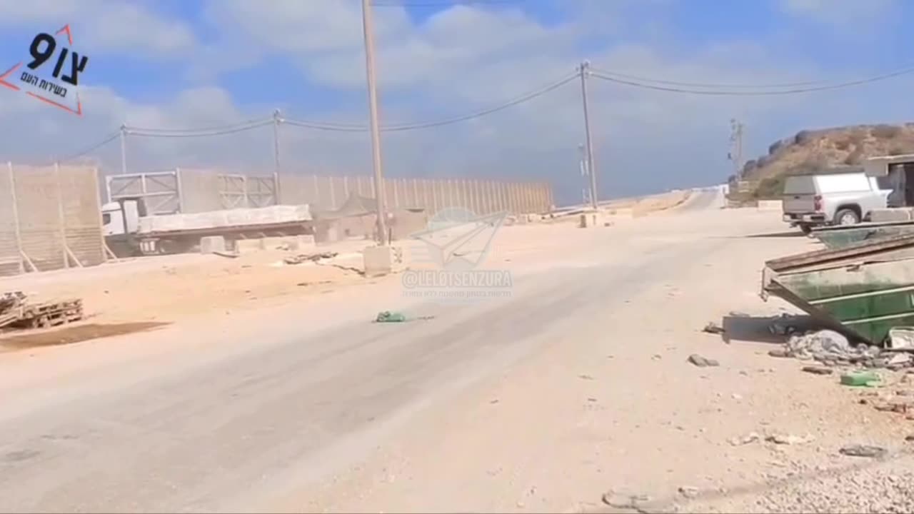 Aid trucks continue to enter the Gaza Strip