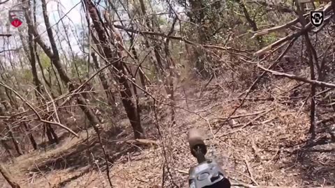 🔫💥 Ukraine Russia War | Russian Soldier Refuses Surrender, Attempts to Flee from Ukrainian Sp… | RCF