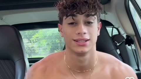 this is igaroto is lip dubbing in his in car 🚗 🎵💪😍🤭🫢03/15/25
