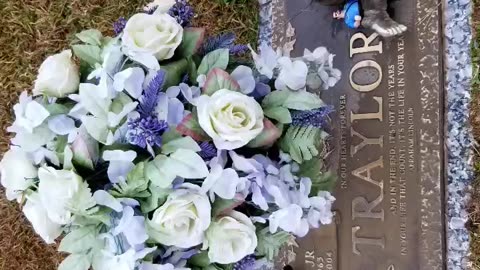 FAMOUS GRAVES - VOL. 571: THE BIG BOSS MAN