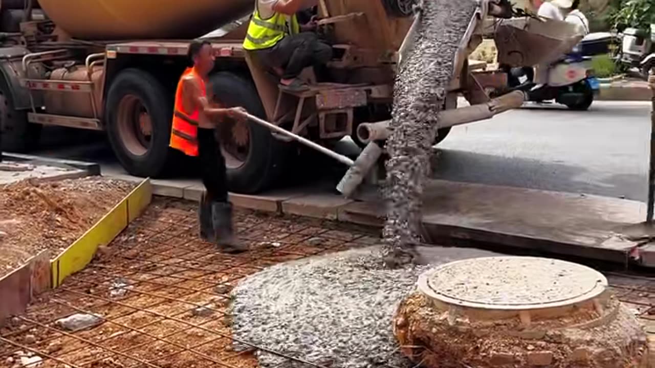 😮🔧 This Machine In Action Is Oddly Satisfying! | FeedMyCuriosity