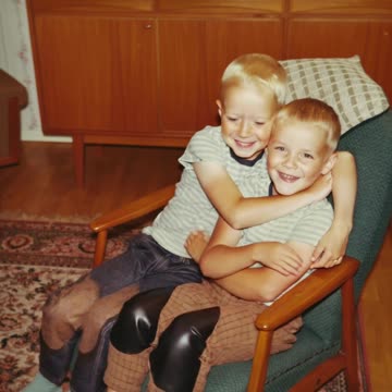 Bröderna Johnny och Jimmy på Ringvägen 22C i Landskrona