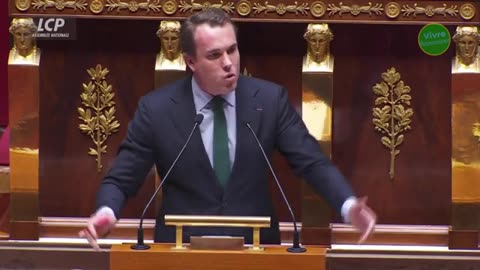 Macron veut la guerre