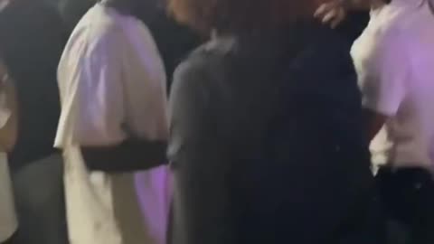 This Somali is amazed at how many Somalis there are in Minnesota, America. Same mistake as Europe.