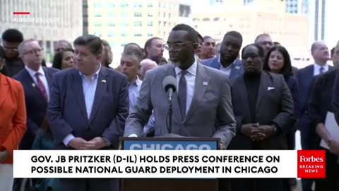 Chicago Mayor Accuses Trump Of Trying To 'Provoke Violence', Urges Chicagoans To Protest Peacefully