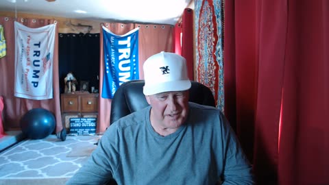 RFK Jr. Claims Ketogenic Diet Can 'Cure' Schizophrenia and Bipolar Disorder