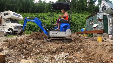 Flock it Farm: First beam up for the cabin and more digging
