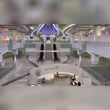 China's Guanzhou Train Station Has Mini-Library