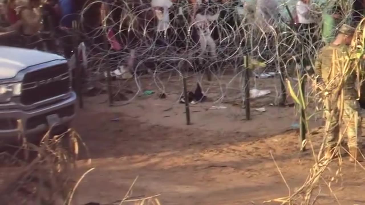 illegals screaming at American border patrol