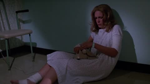 "Halloween 2" Starring Donald Pleasence and Jamie Lee Curtis