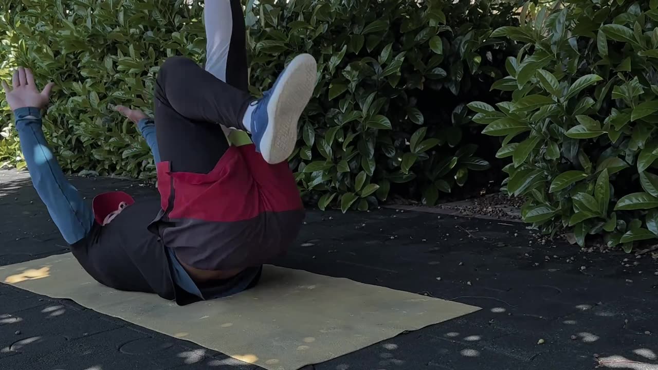 Dynamic pistol squat