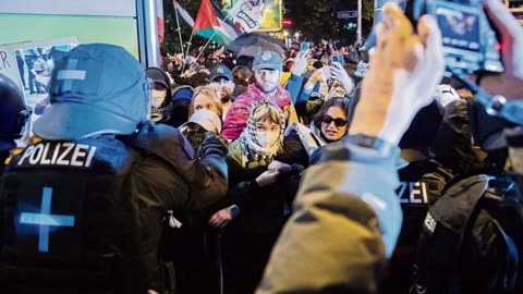 Berliner Polizei eskaliert auf Frauentagsdemo