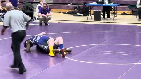 Junior wrestling