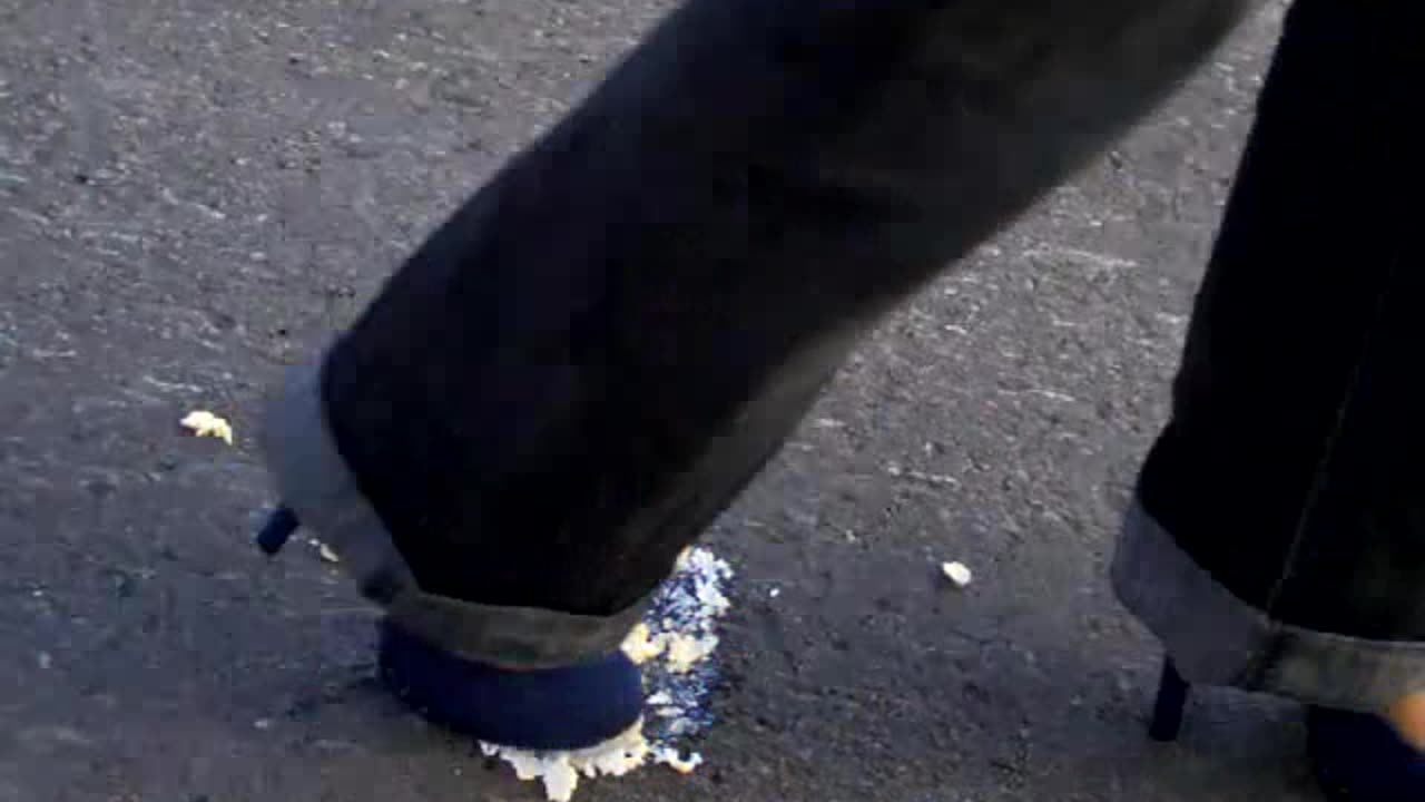 Unaware Egg Crush in Heels