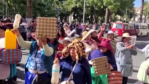 Bolivians protest on the streets amid economic crisis