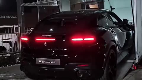 Watch This Black Ferrari Unload! Enclosed Car Shipping in Action 🚗🔥