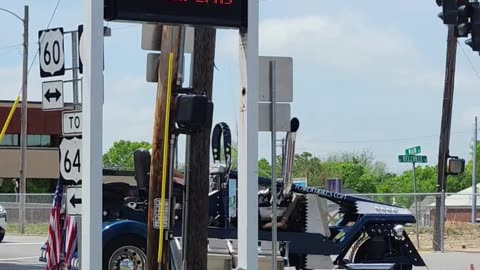 Enormous Diesel Tricycle Drives Through Downtown Marion