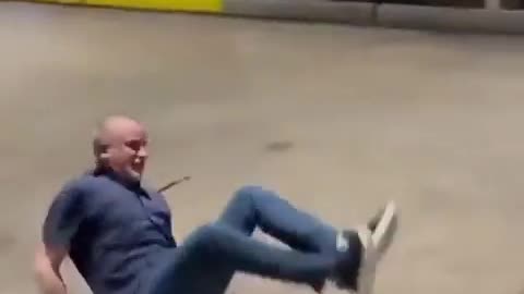 Old guy fighting