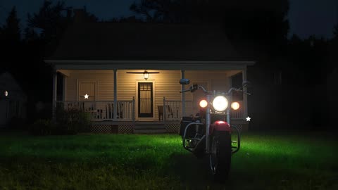 A Hells Angel Knocked on Her Door… What Happened Next Is Heartwarming.