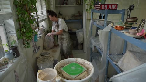 Live 🔴 Swan City Ceramics - Ep. 110 Pottery Livestream