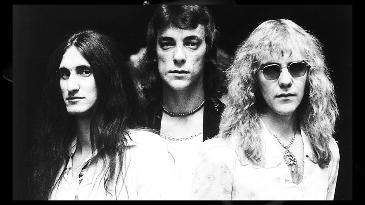 Finding My Way ~ Early ~ RUSH ( Live )