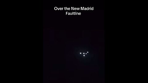 Strange groups of lights appear in St Peter Missouri