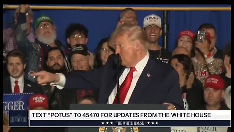 Trump Crowd Breaks Out In USA Chant!