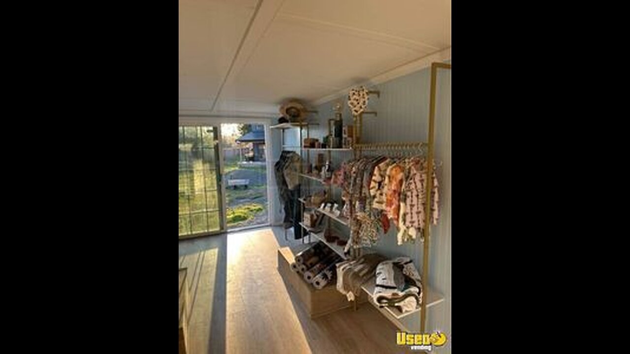 2005 Freightliner Diesel Mobile Boutique Truck | Mobile Fashion Truck for Sale in Oregon!