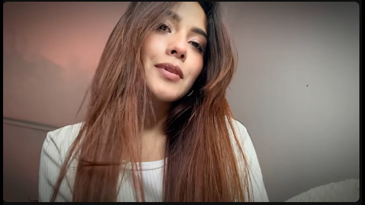 ASMR Te Duermes En MIS PIERNAS