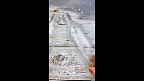 D.I.Y. CRAFTS 🏺 Easy to make flower vase 🏺 #DIY #handmade #waterbottle #tutorial #viral #homedecor