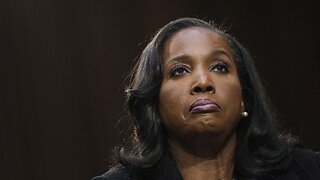 ‘Shadow Government’: Trump’s Fed Fight Escalates After Court Ruling