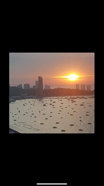 What A Beautiful Sunset In Pattaya Beach today