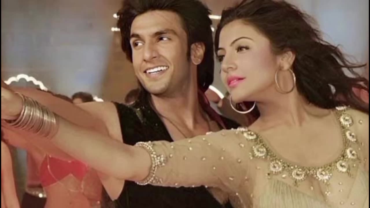 Dum Dum: A Mesmerizing Fusion of Music and Visual Artistry