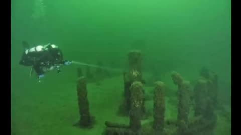 Ancient Megastructure Discovered Beneath Lake Michigan – 9000 Years Old!