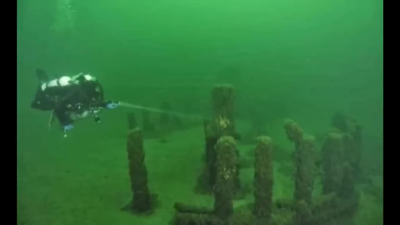 Ancient Megastructure Discovered Beneath Lake Michigan – 9000 Years Old!