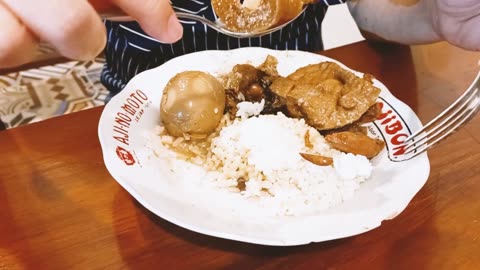 Legendary Gudeg Ceker in Solo – Midnight Feast at Bu Kasno Margoyudan