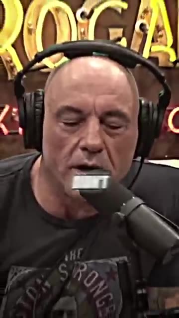 Dwarfs In WW2... 😳 ft. Joe Rogan