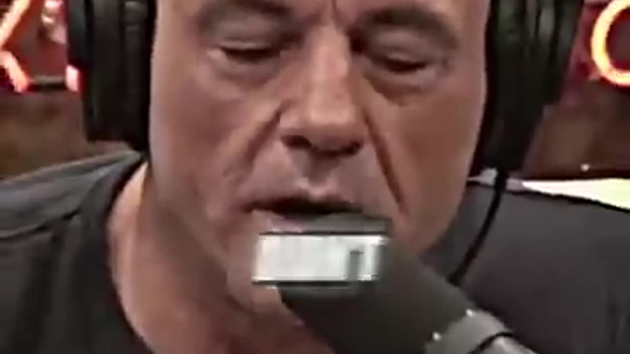 Dwarfs In WW2... 😳 ft. Joe Rogan