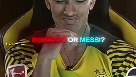 Ronaldo Turns Bellingham Into His Fan..